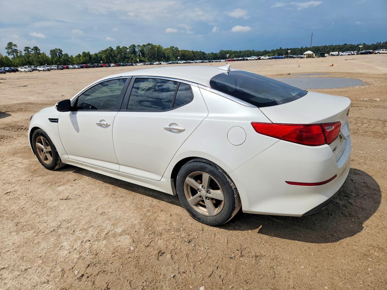 2015 Kia Optima Lx - Image 2