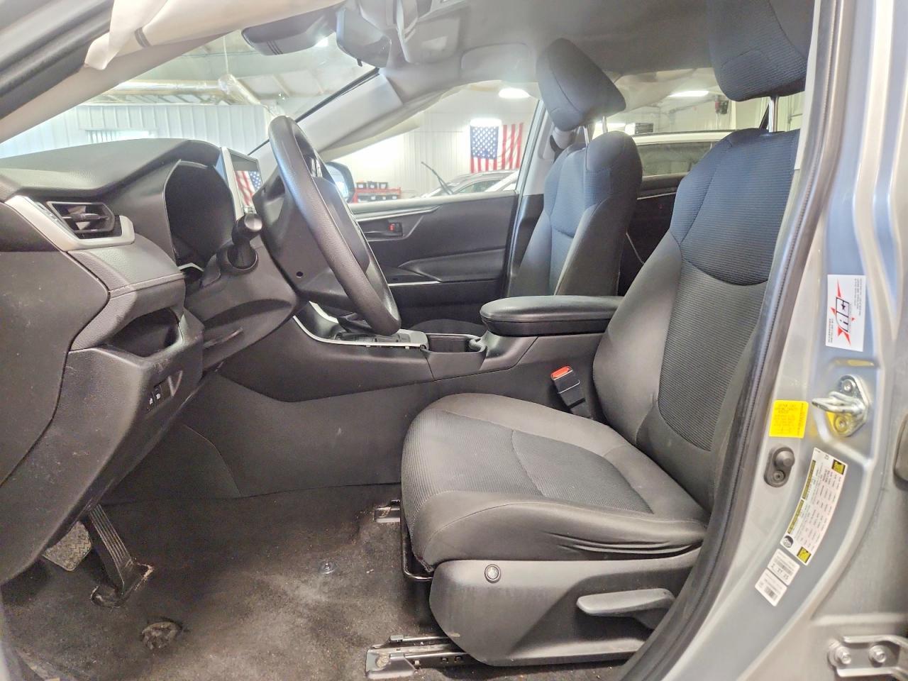 2023 Toyota Rav4 Le - Фото 7