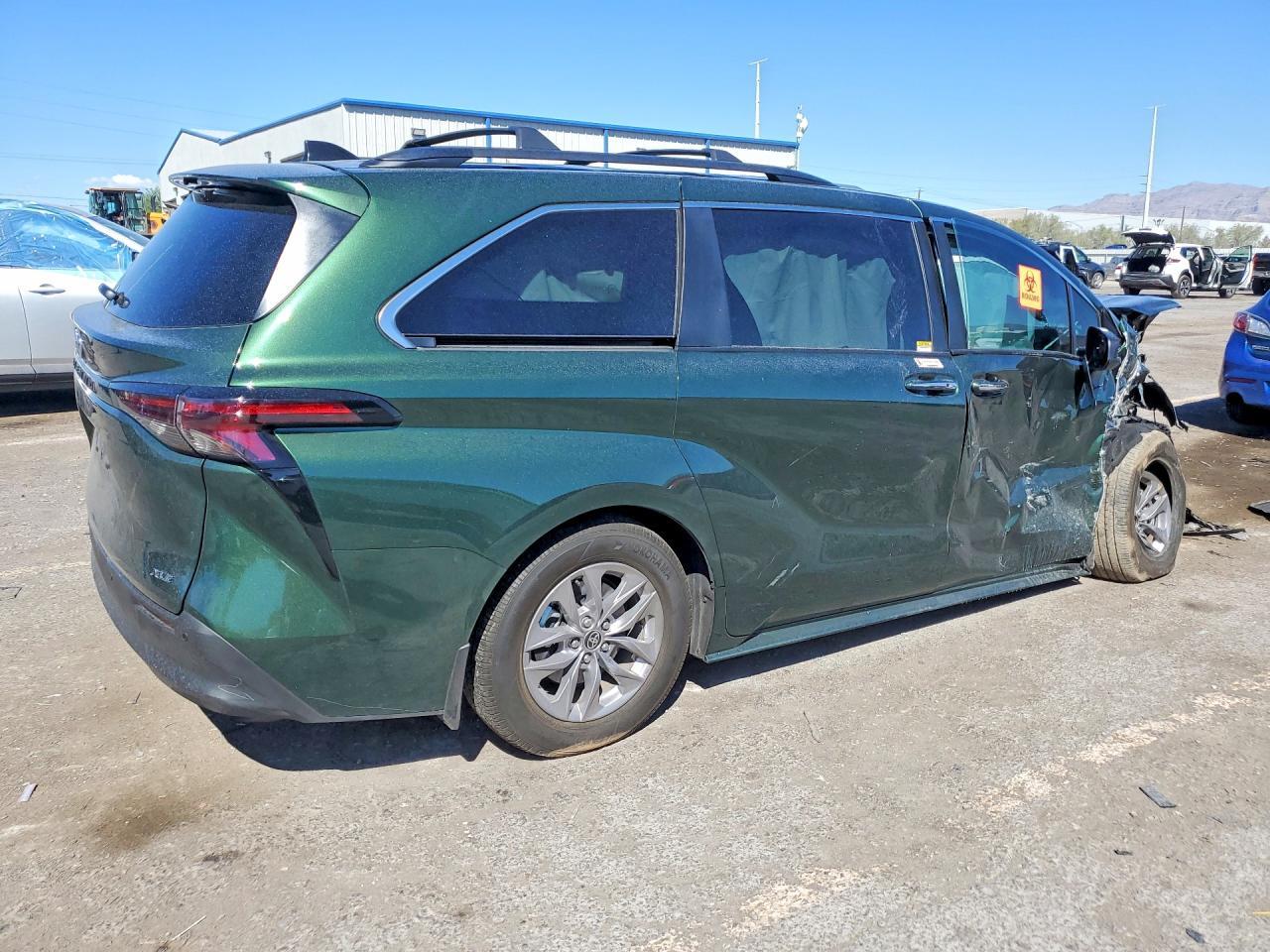 2026 Toyota Sienna Xle 7-Passenger - Фото 3