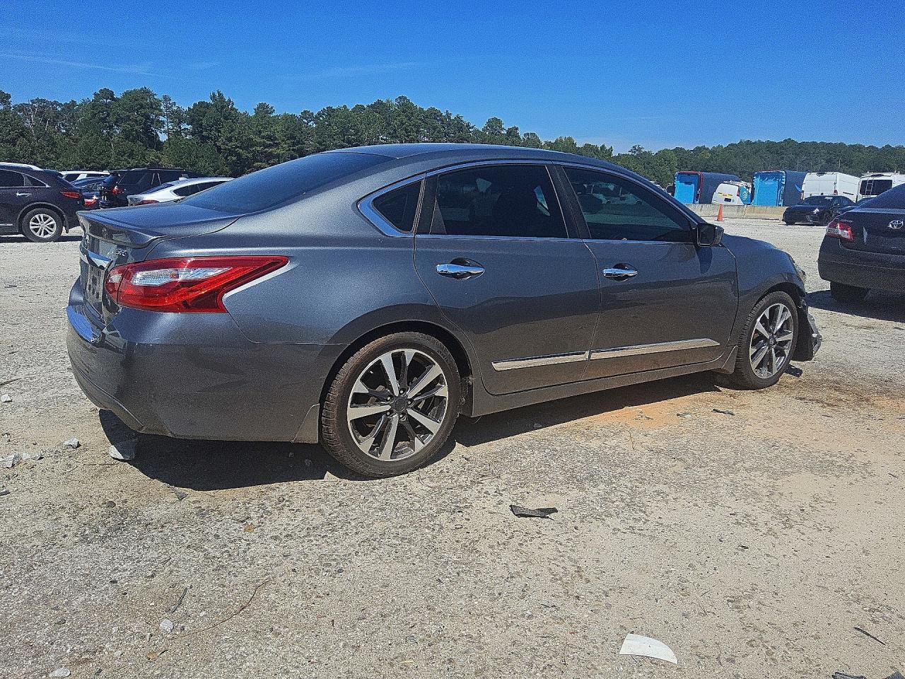 2016 Nissan Altima 2.5 Sr - Фото 3