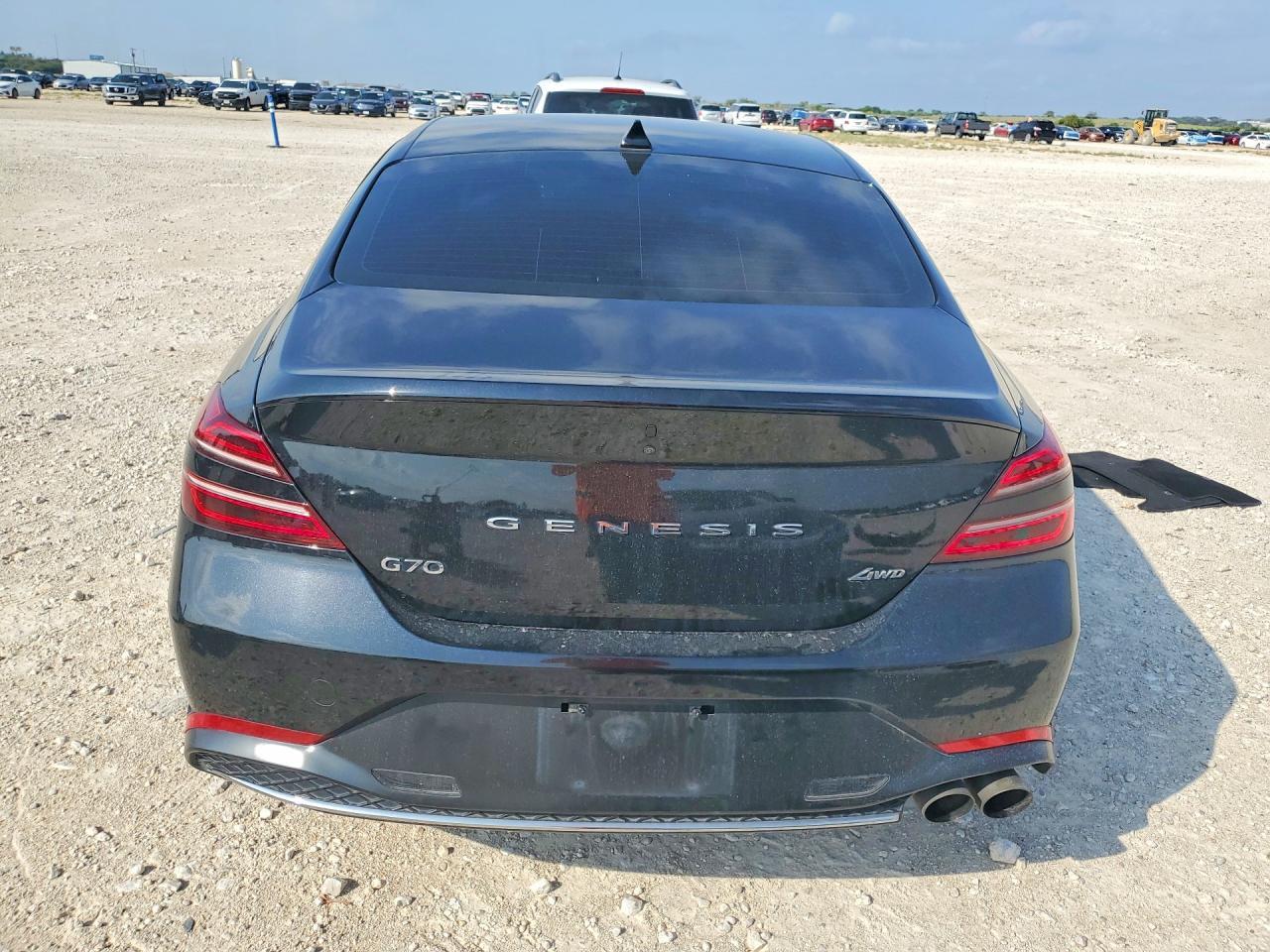 2023 Genesis G70 2.0T - Фото 6