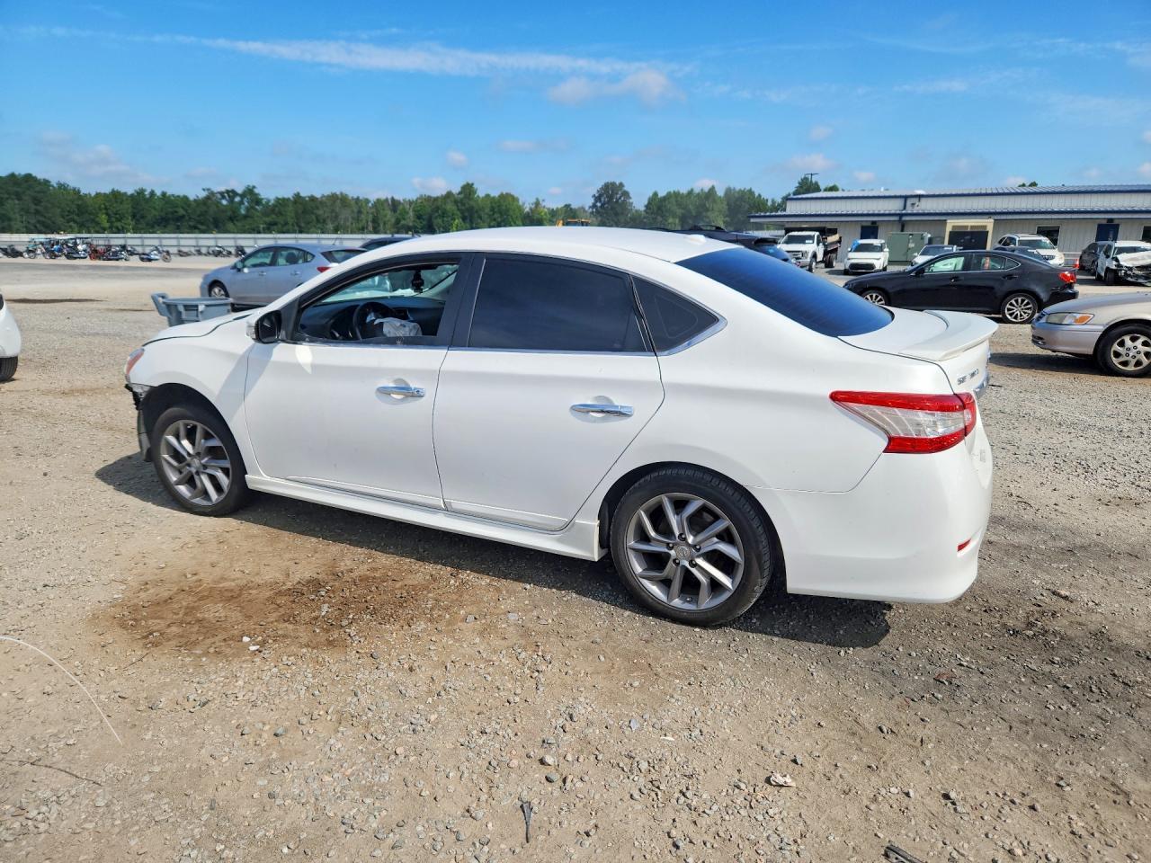 2015 Nissan Sentra Sr - Фото 2