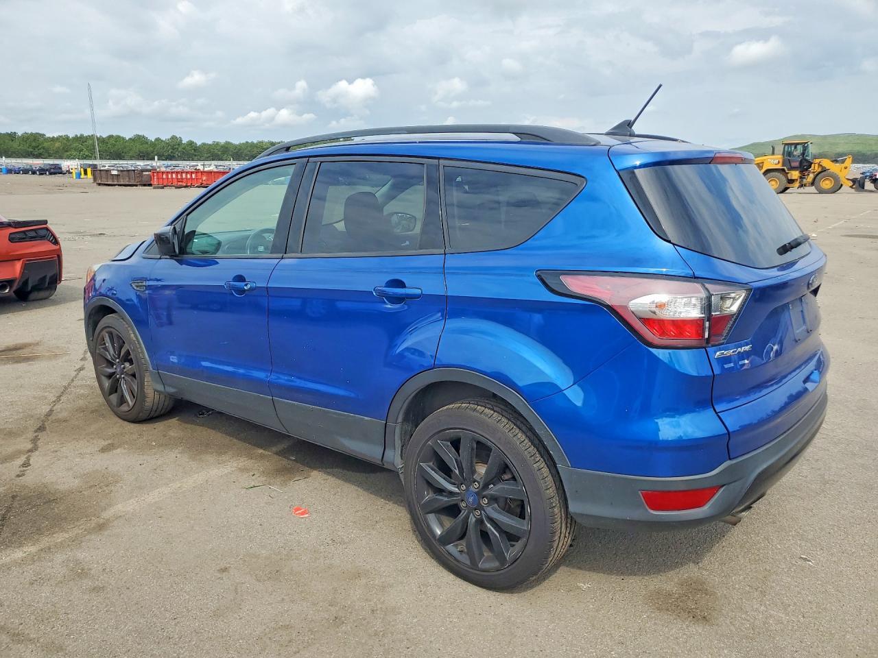 2018 Ford Escape Se - Фото 2