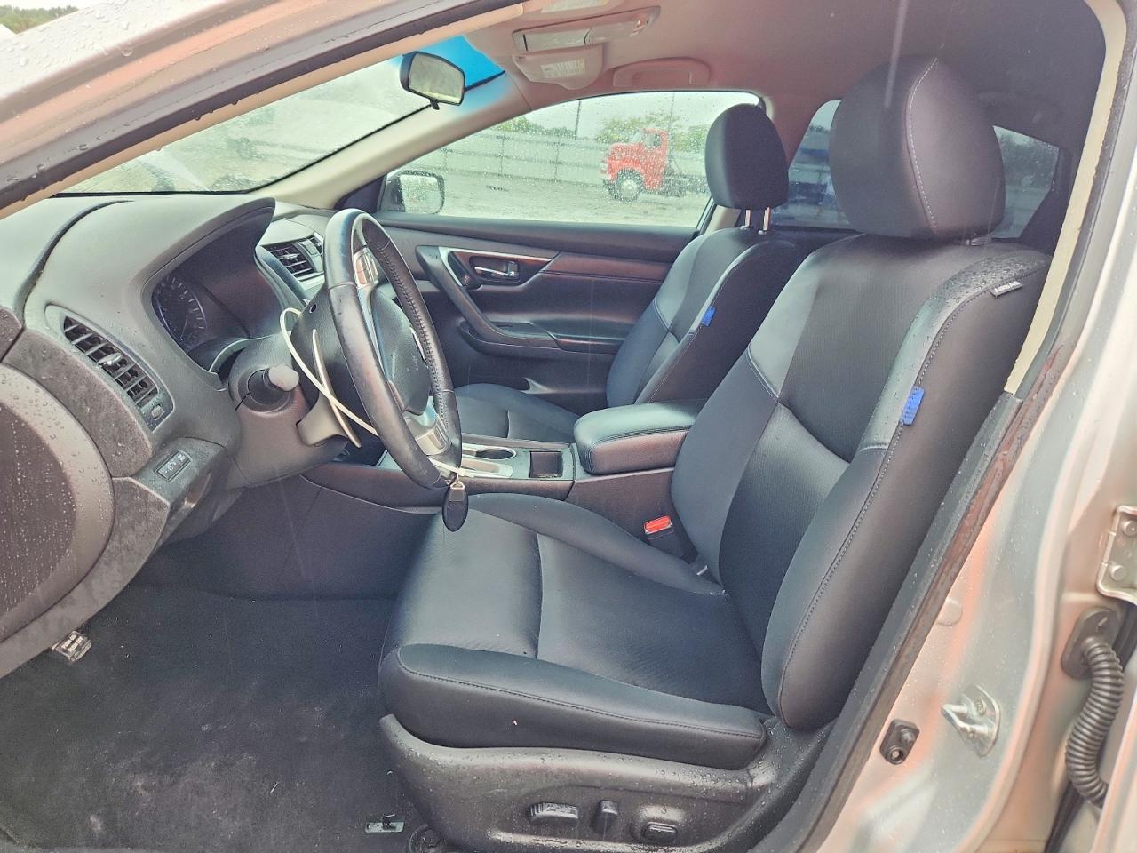 2016 Nissan Altima 2.5 Sr - Image 7