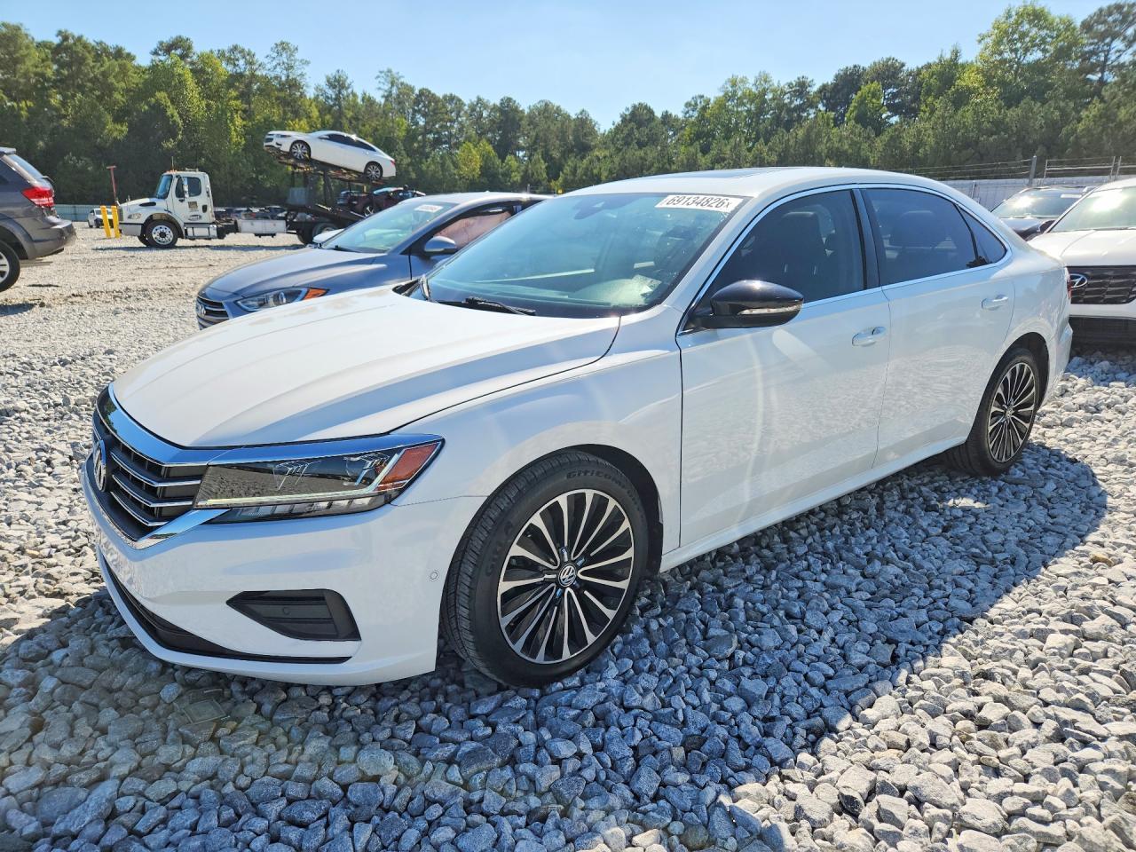 2022 Volkswagen Passat Limited Edition