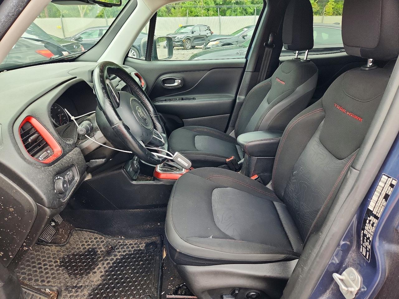 2020 Jeep Renegade Trailhawk - Image 7