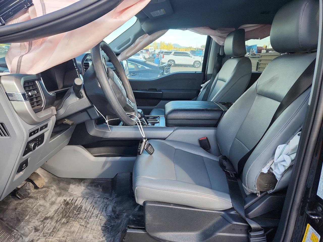 2023 Ford F150 Lightning Pro - Image 7
