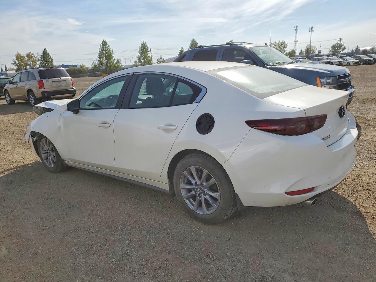 2020 Mazda 3 - Фото 2