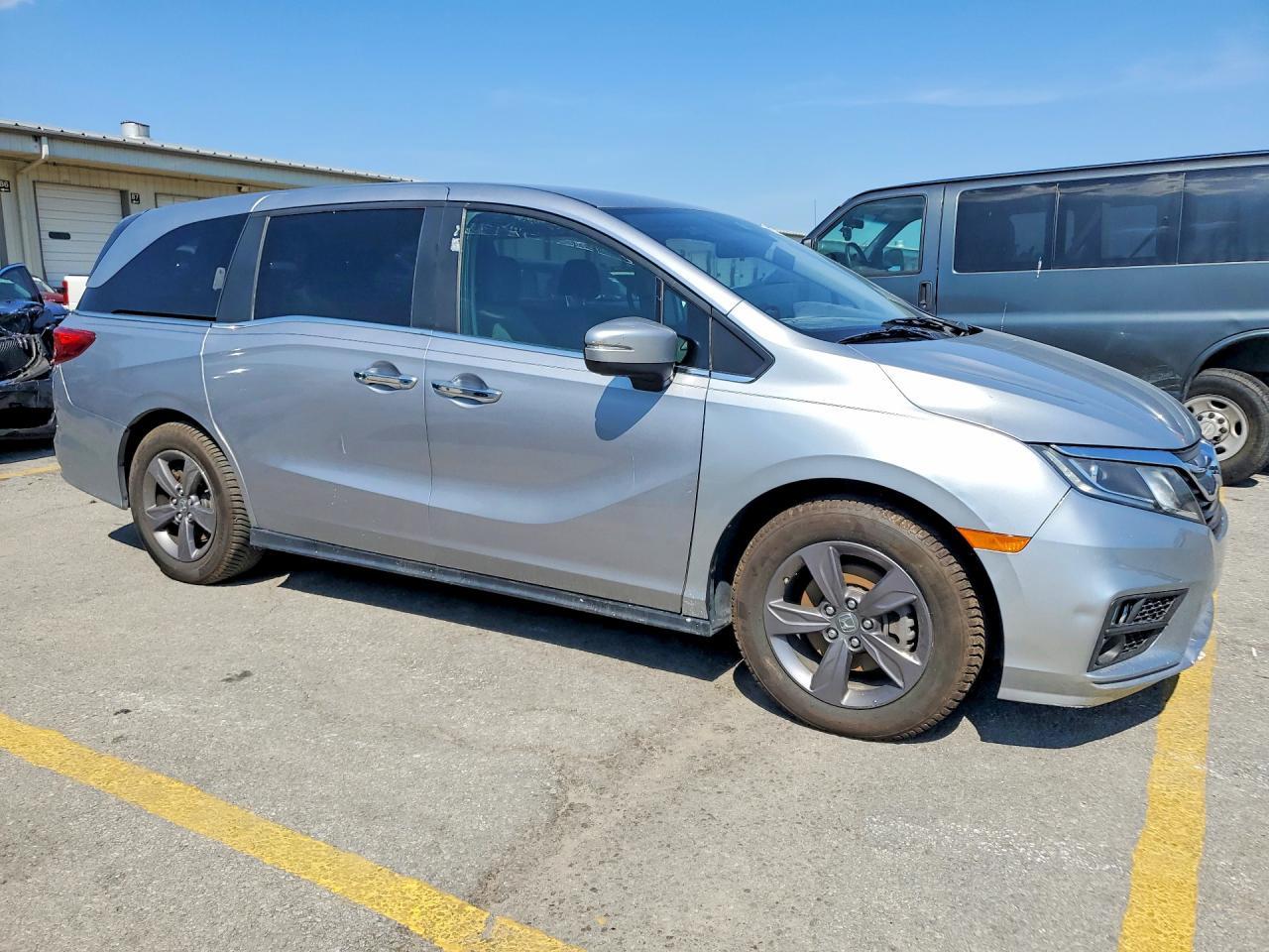 2022 Honda Odyssey Ex - Image 4