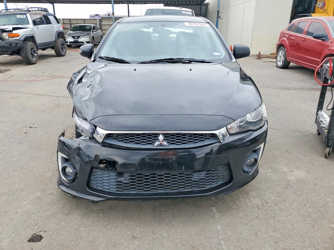 2017 Mitsubishi Lancer Es - Image 5