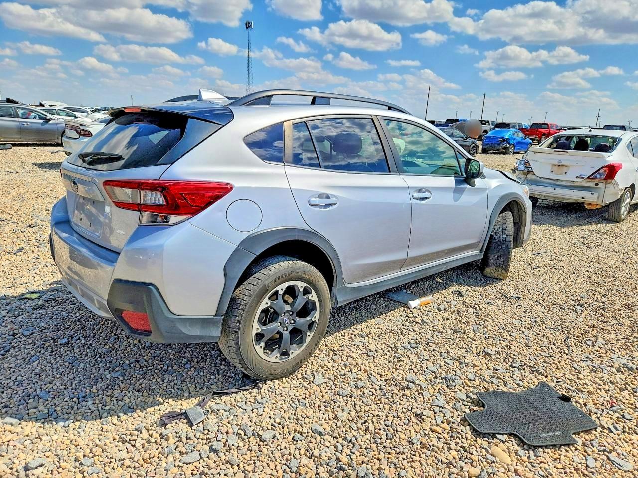 2023 Subaru Crosstrek Premium - Фото 3