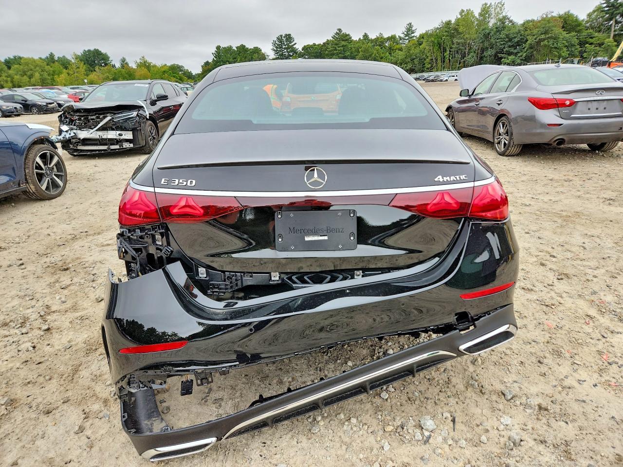 2026 Mercedes-Benz E 350 4Matic - Фото 6