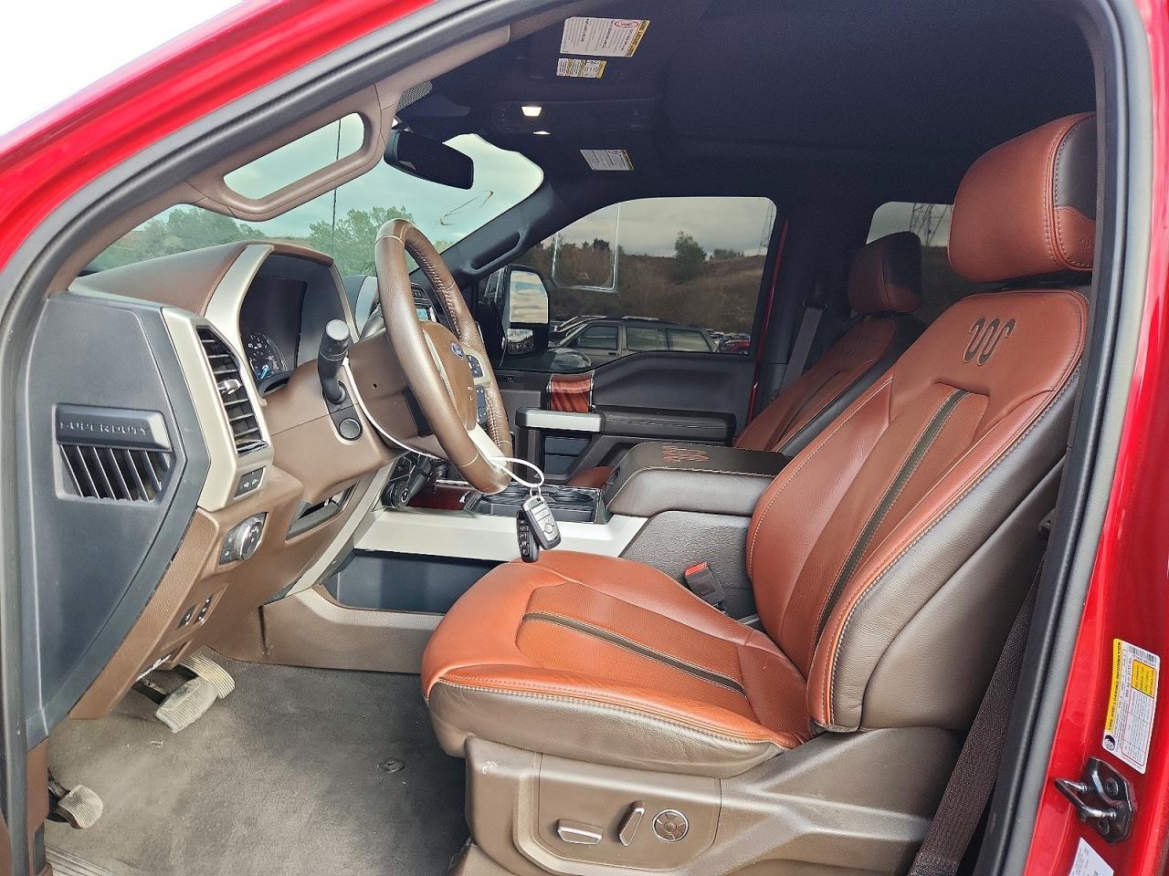 2022 Ford F250 Super Duty - Фото 7