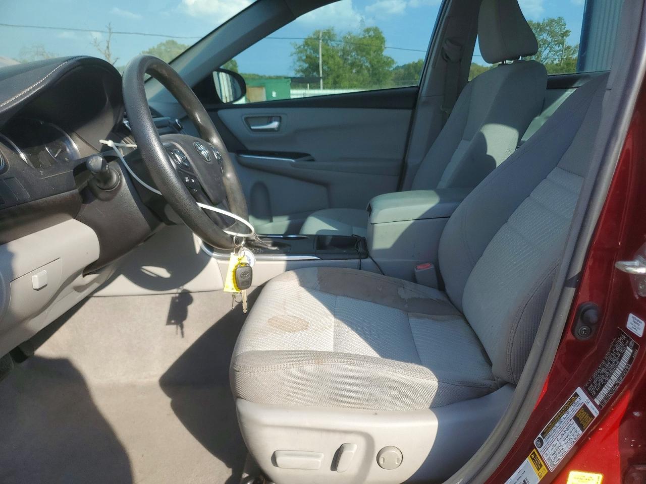 2017 Toyota Camry Le - Фото 7