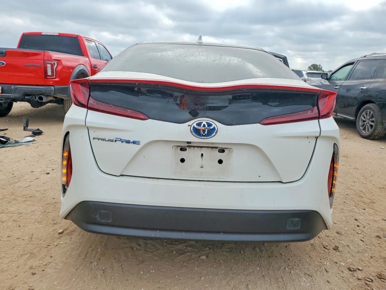 2019 Toyota Prius Prime Premium - Фото 6