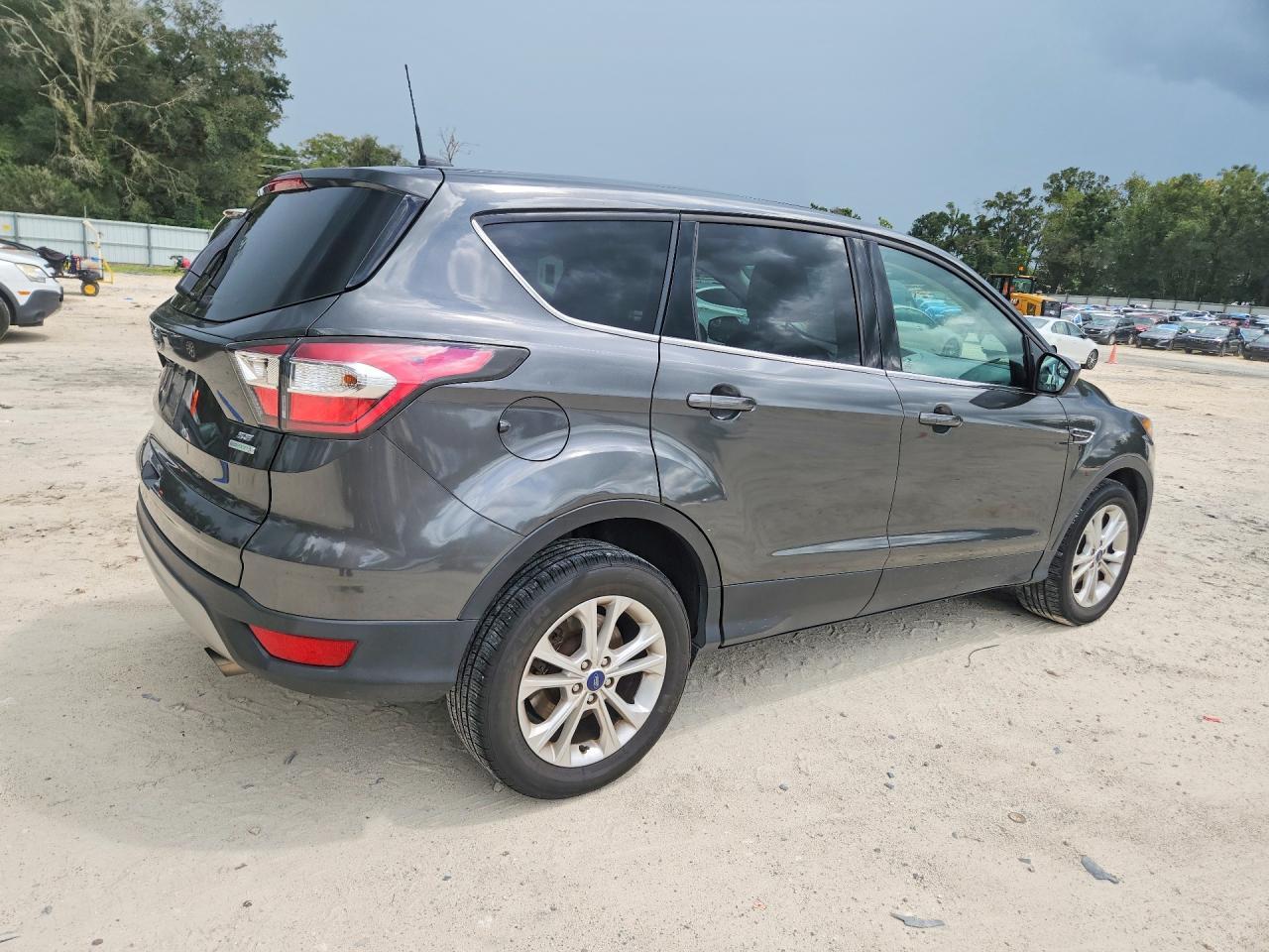 2017 Ford Escape Se - Image 3