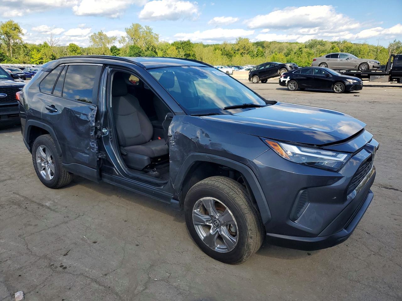 2023 Toyota Rav4 Xle - Фото 4