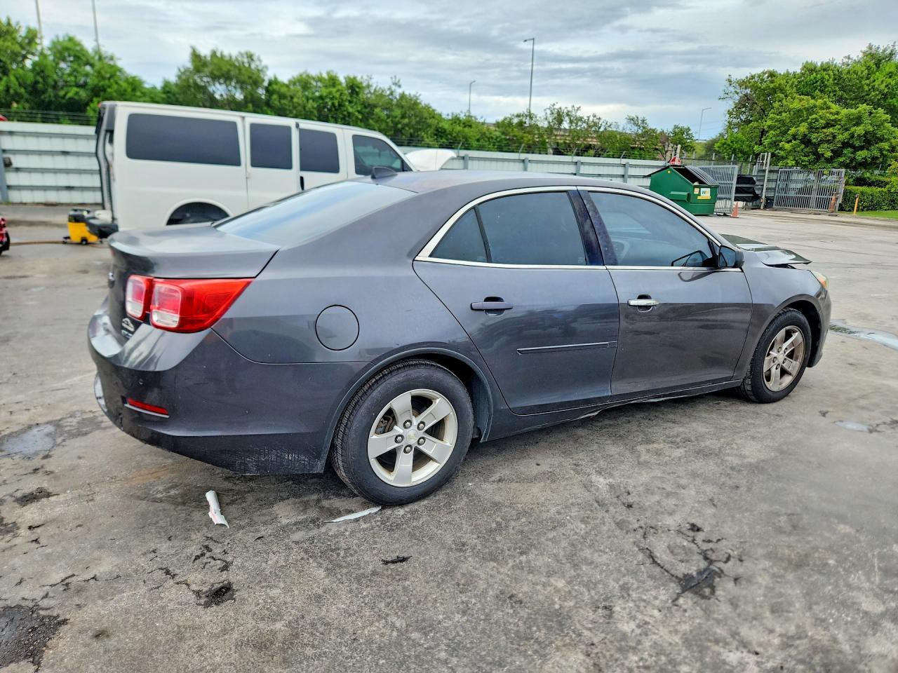 2013 Chevrolet Malibu Ls - Фото 3