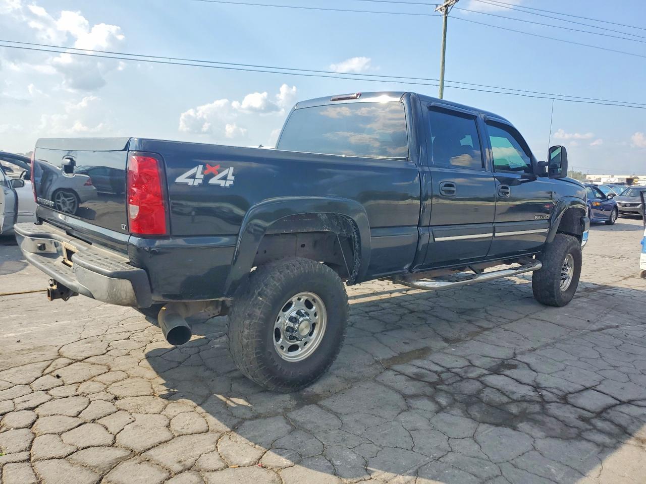 2005 Chevrolet Silverado C2500 Heavy Duty - Фото 3
