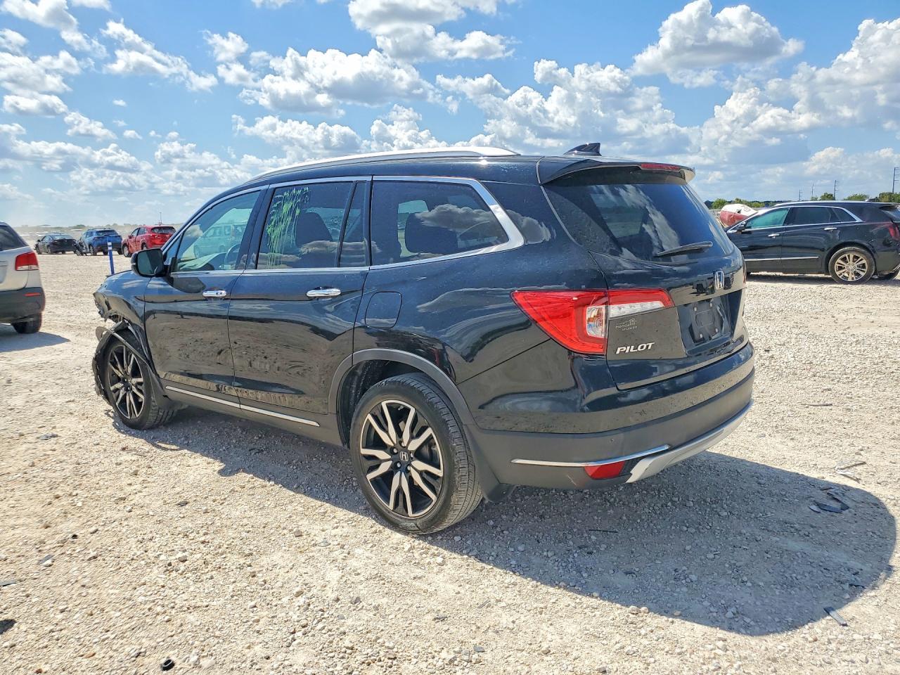 2020 Honda Pilot Touring - Фото 2