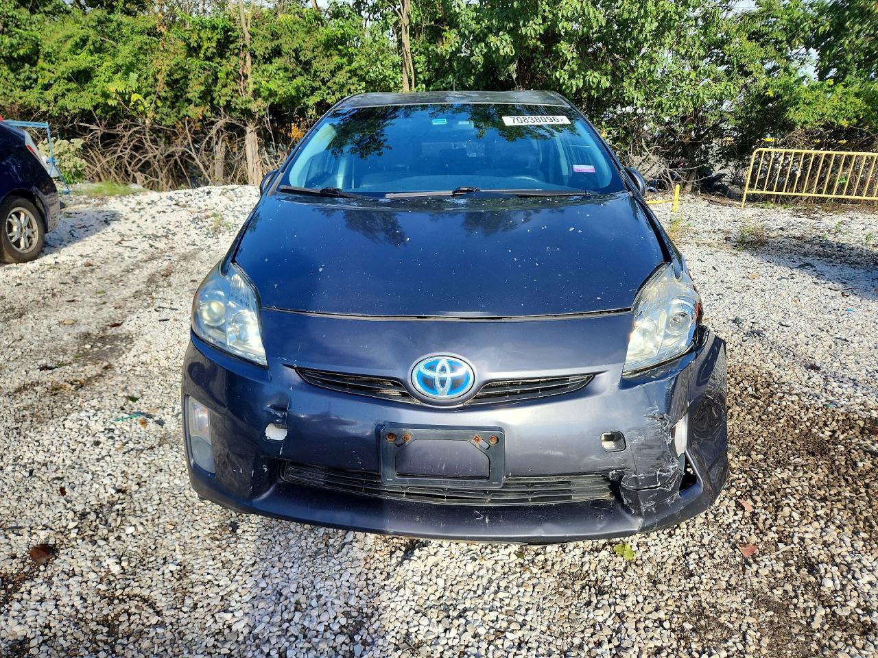 2011 Toyota Prius Three - Image 5