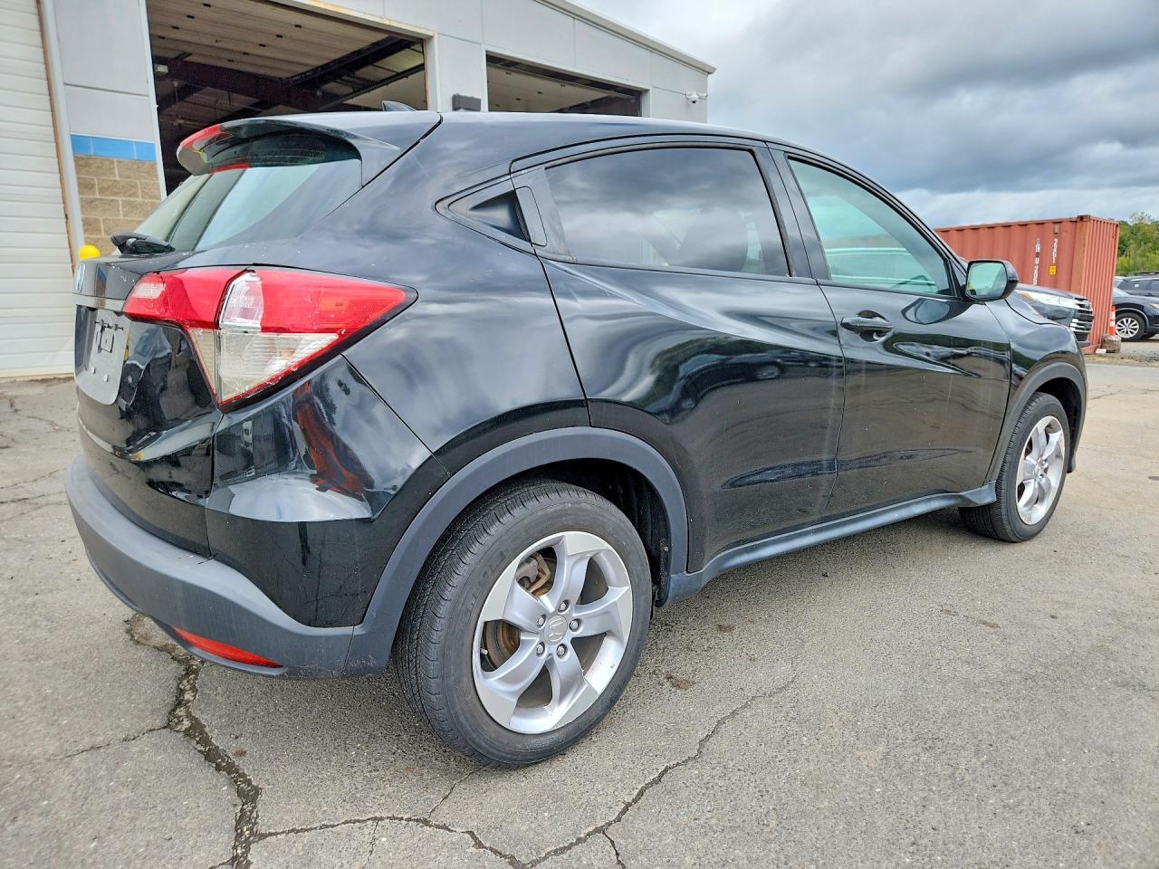 2022 Honda Hr-V Lx - Фото 3