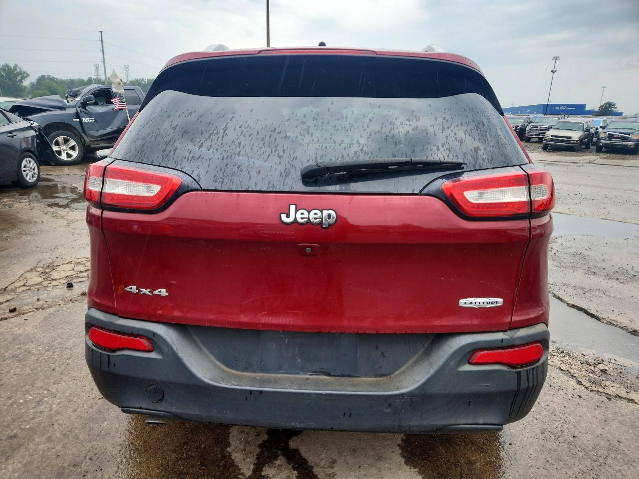 2016 Jeep Cherokee Latitude - Фото 6