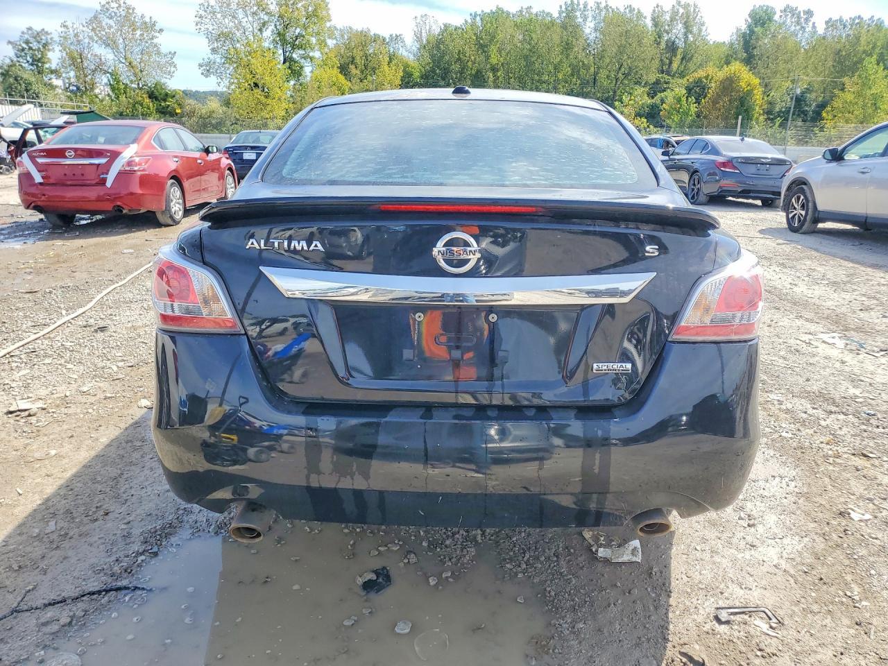 2015 Nissan Altima 2.5 S - Image 6