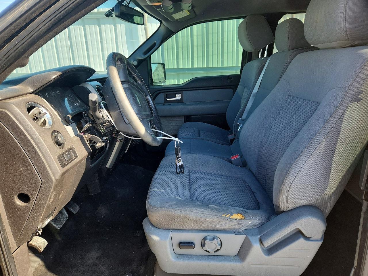 2012 Ford F150 Super Cab - Фото 7