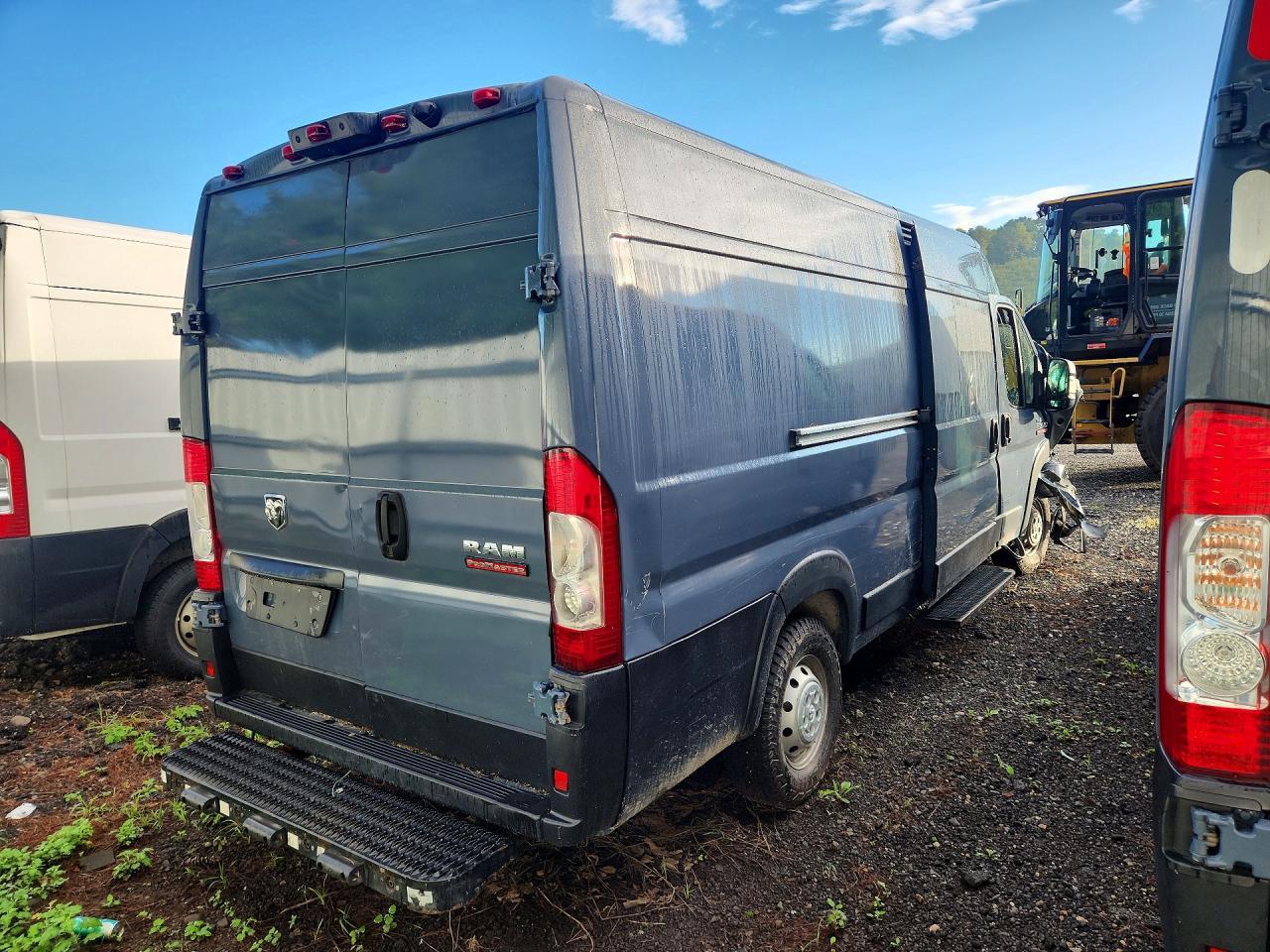 2021 Ram Promaster 3500 - Delivery Van - Фото 3
