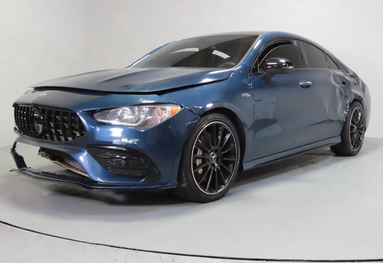 2020 Mercedes-Benz Cla Amg 35 4Matic - Фото 2