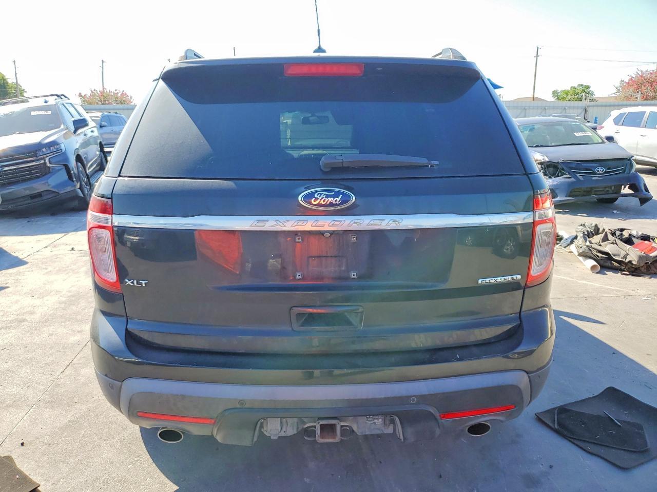 2014 Ford Explorer Xlt - Фото 6