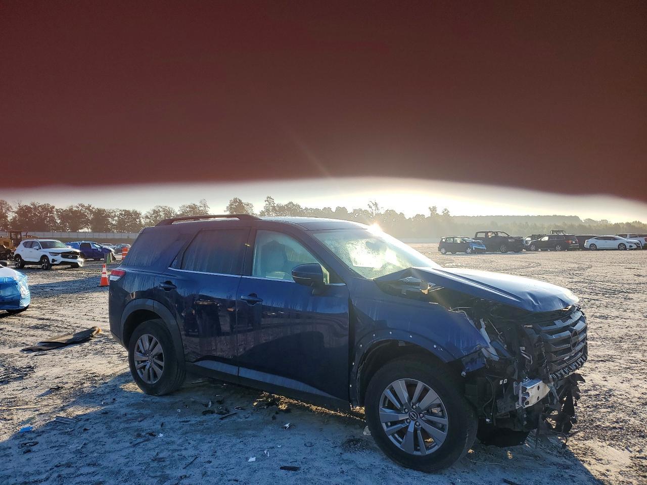 2024 Nissan Pathfinder Sv - Фото 4