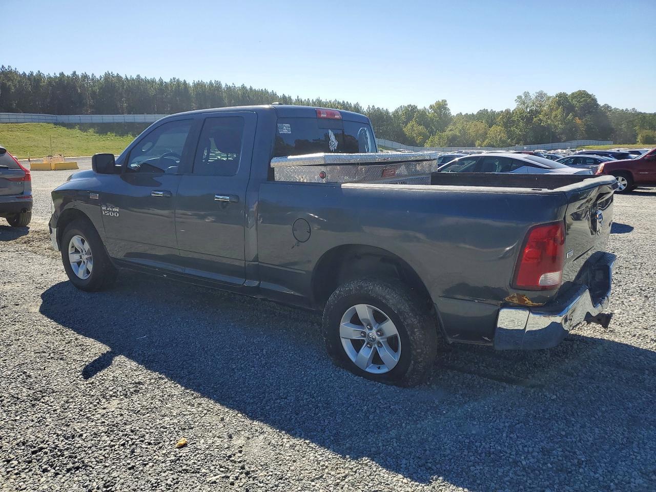 2017 Ram 1500 Slt - Фото 2