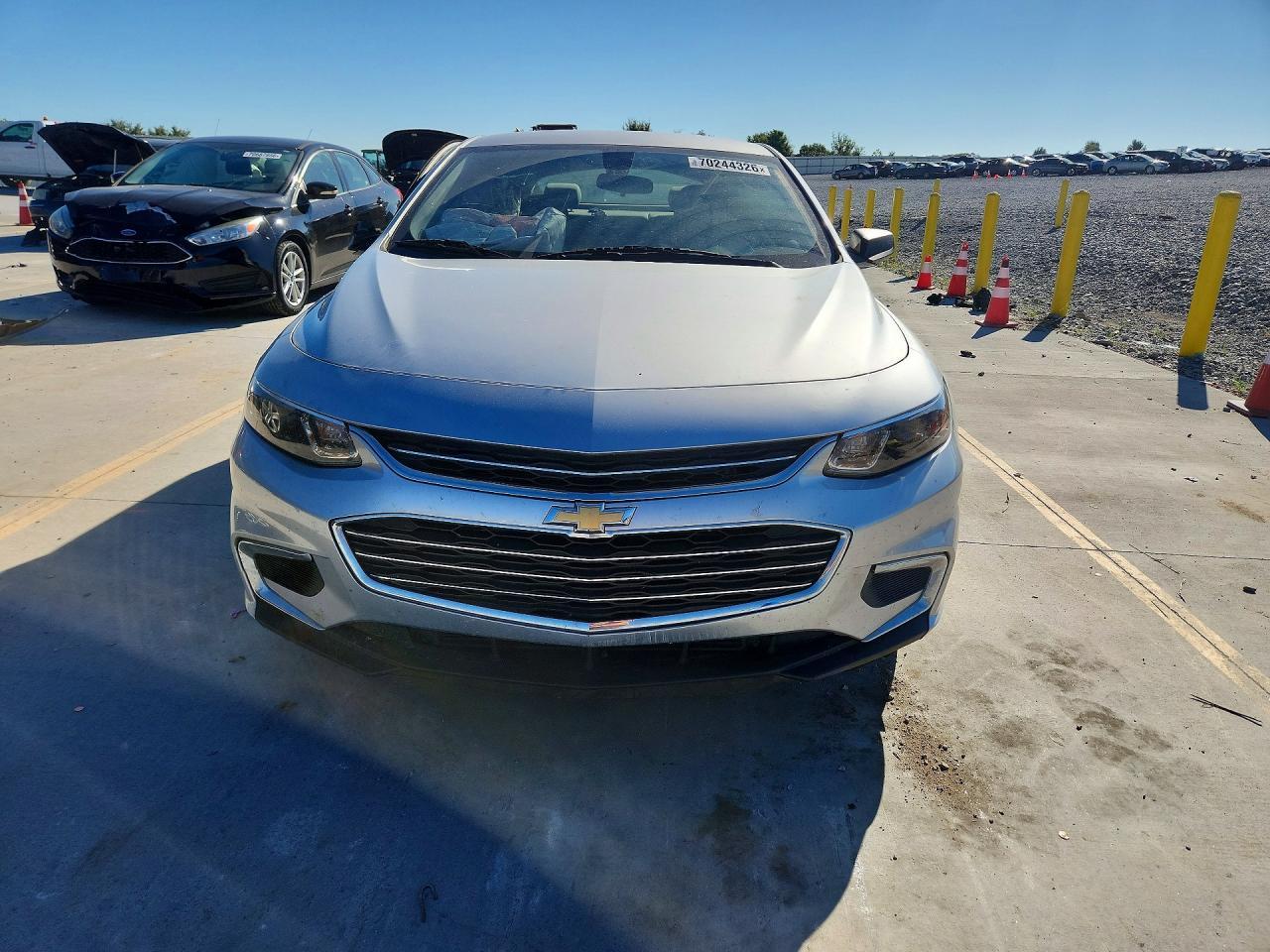 2017 Chevrolet Malibu Ls - Фото 5