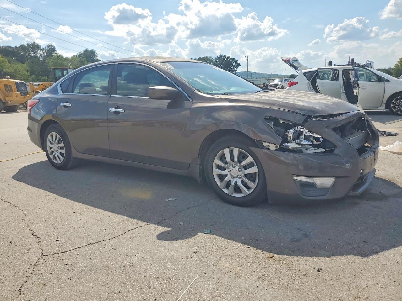 2015 Nissan Altima 2.5 S - Фото 4