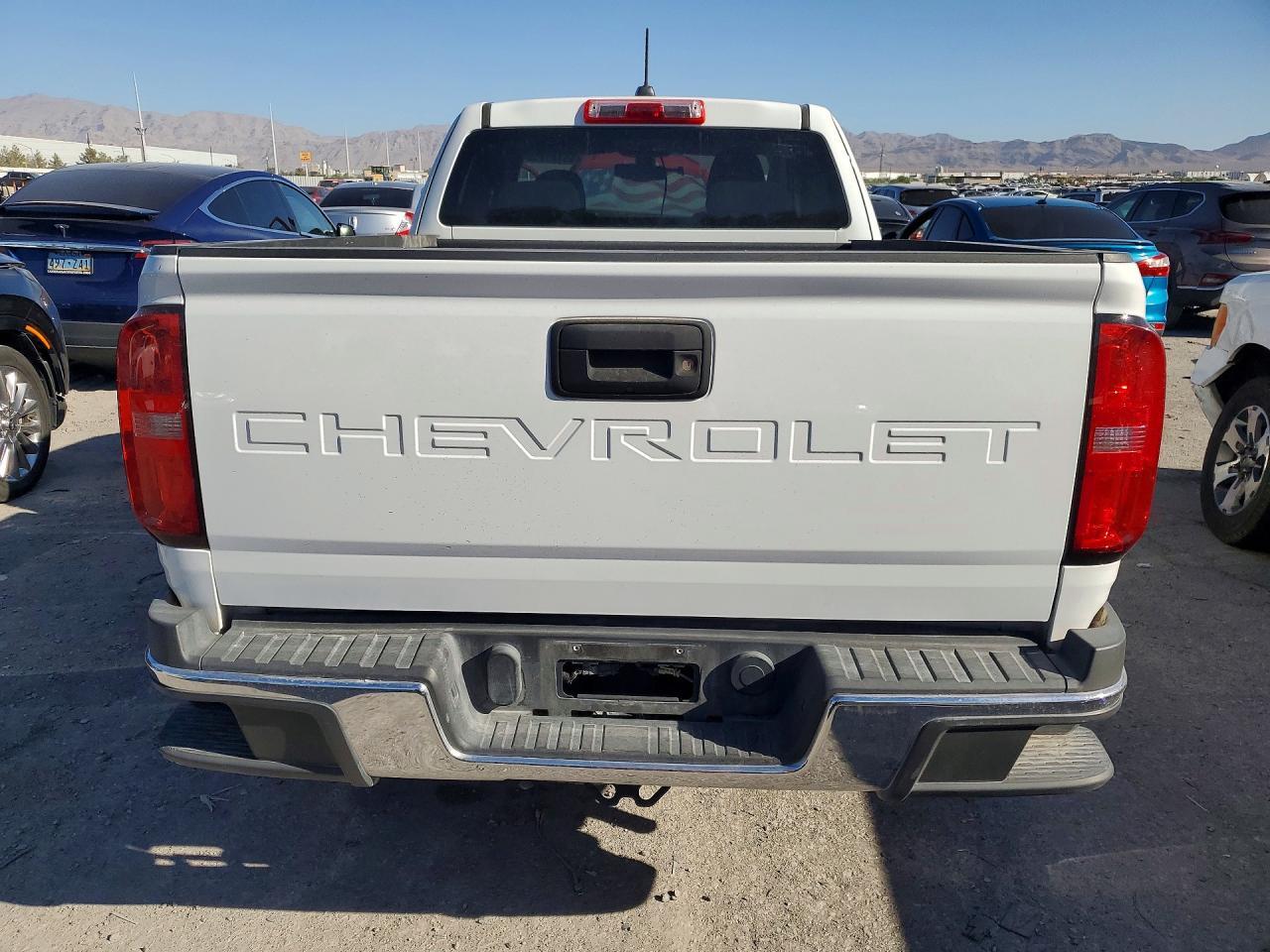 2022 Chevrolet Colorado - Image 6