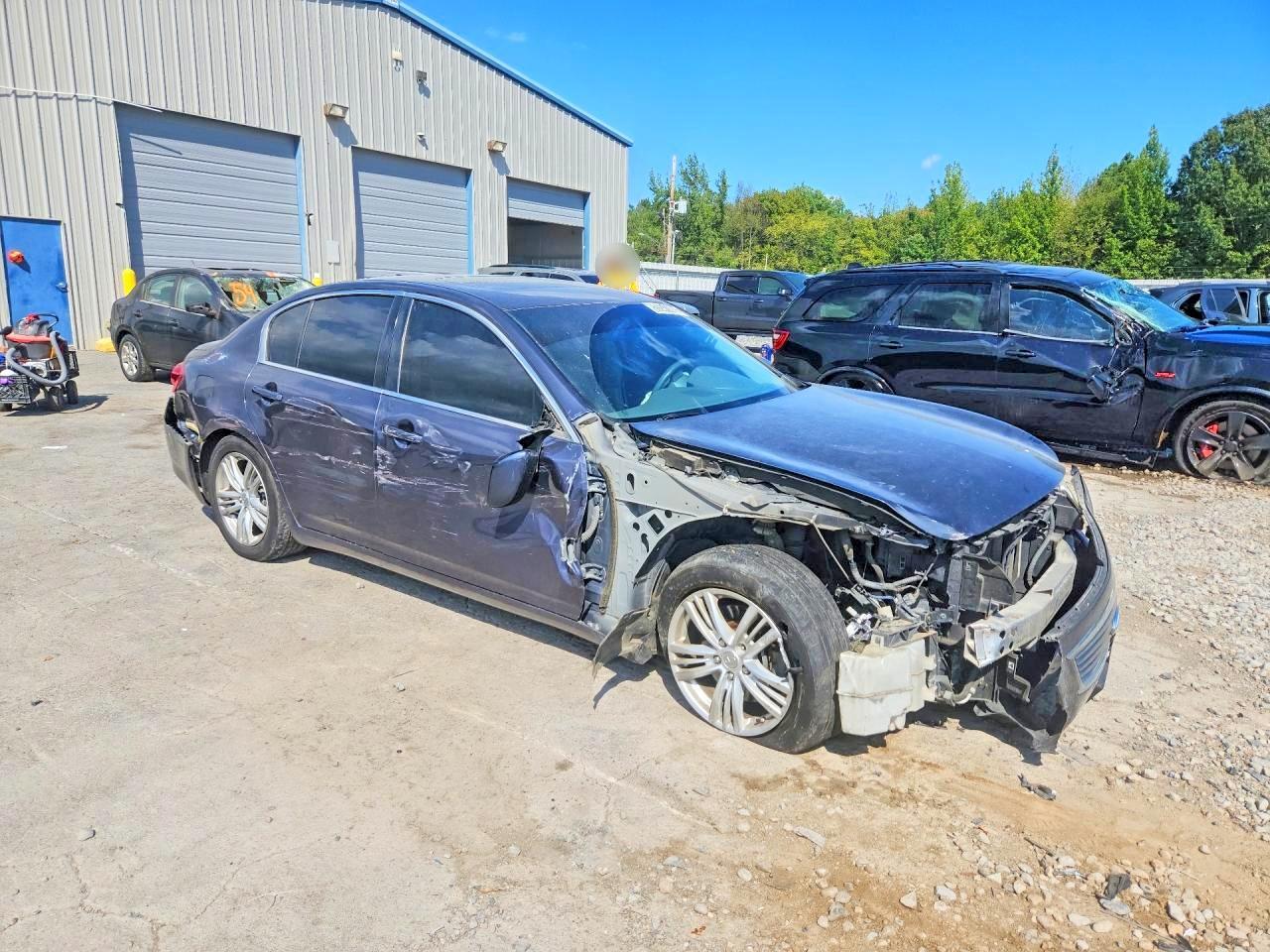 2013 Infiniti G37 - Image 4
