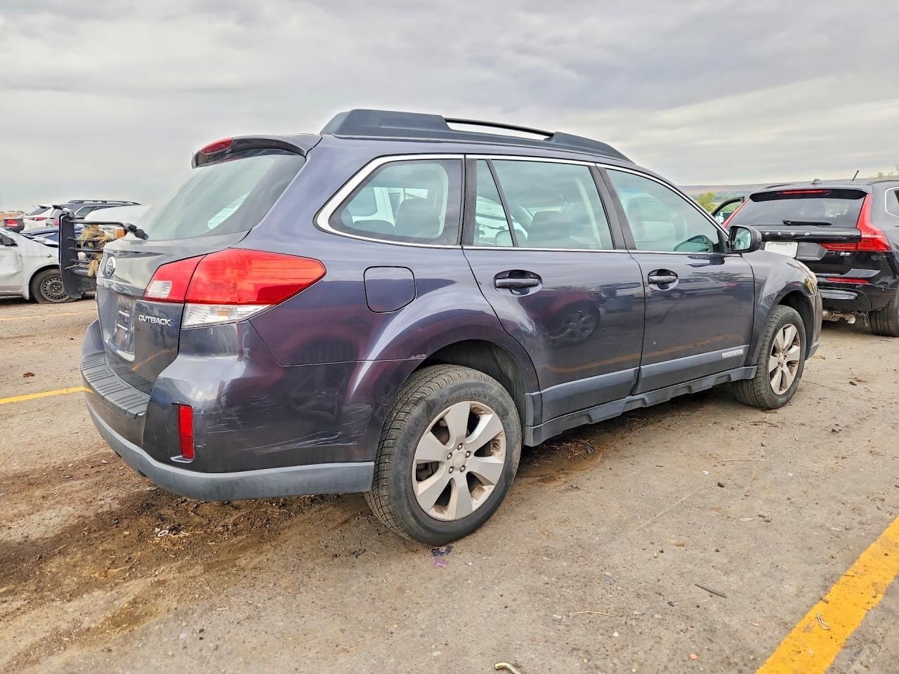 2012 Subaru Outback 2.5I - Фото 3