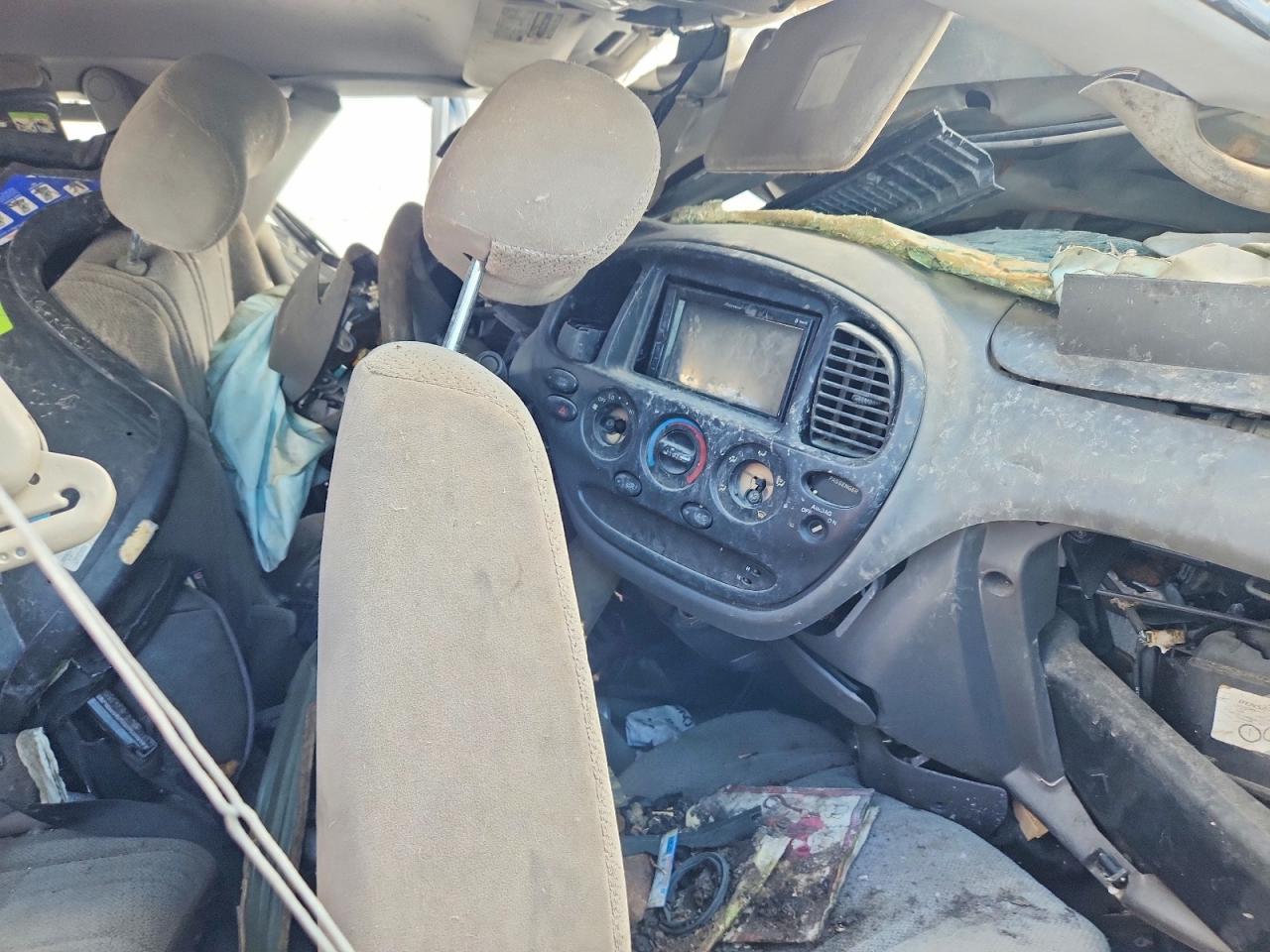 2002 Toyota Tundra Sr5 V8 - Фото 7