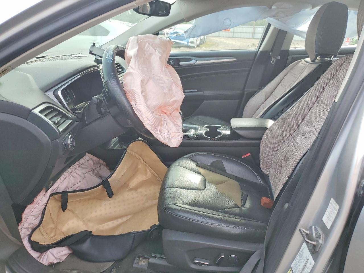 2014 Ford Fusion Titanium - Image 7