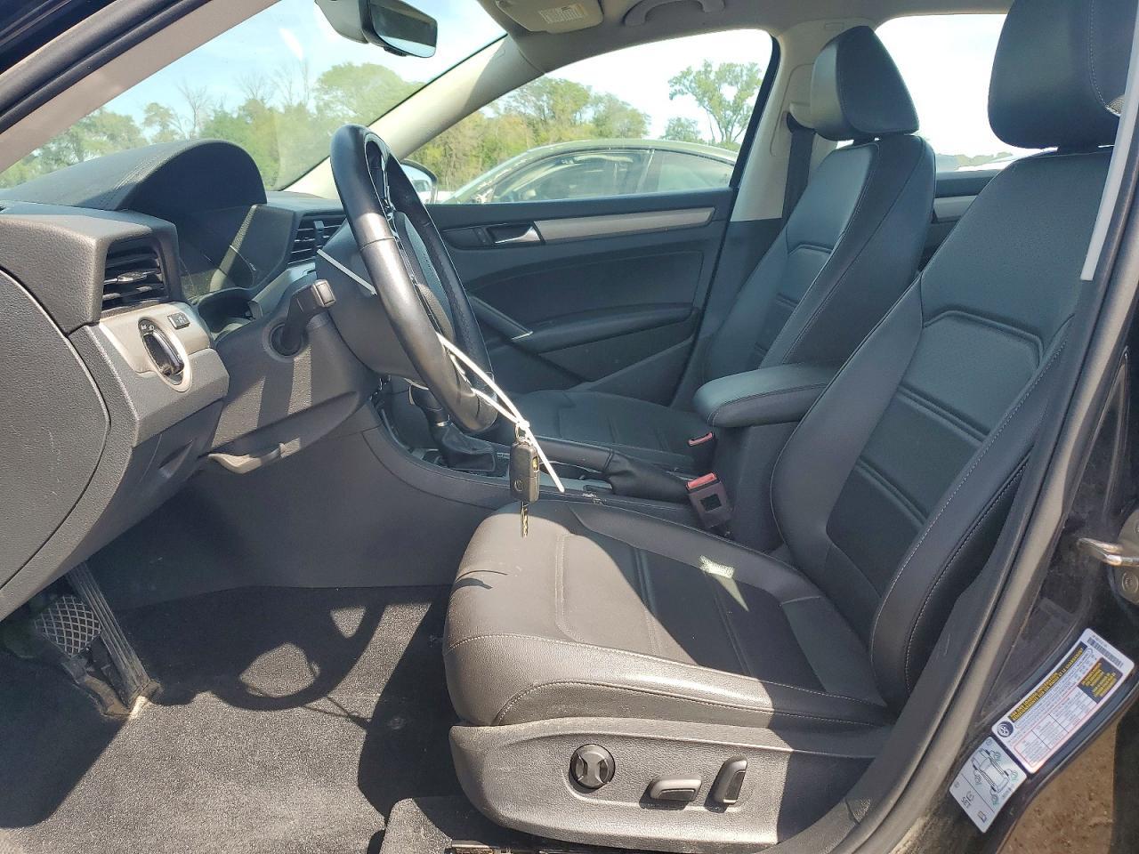 2020 Volkswagen Passat Se - Image 7