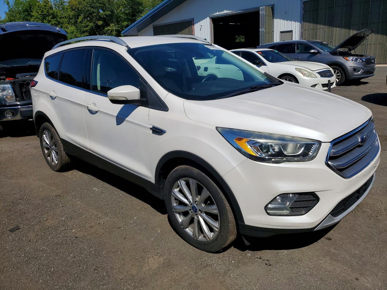 2017 Ford Escape Titanium - Фото 4