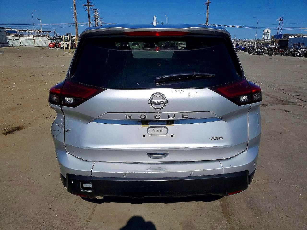 2025 Nissan Rogue Sv - Image 6