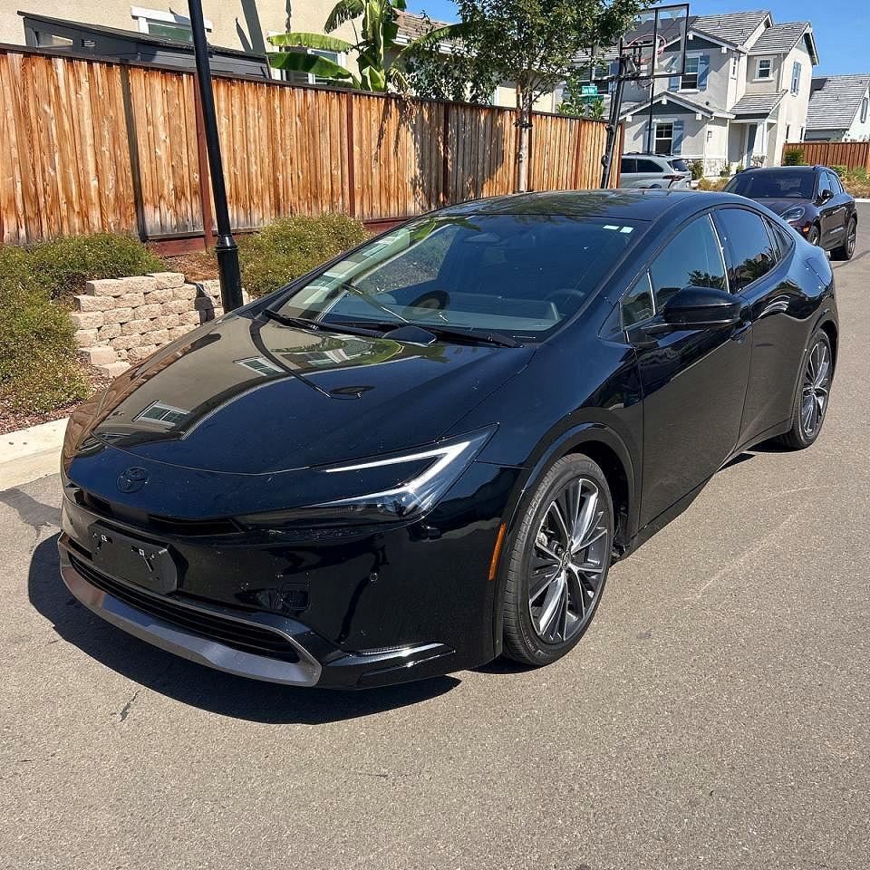 2026 Toyota Prius Xle - Фото 2