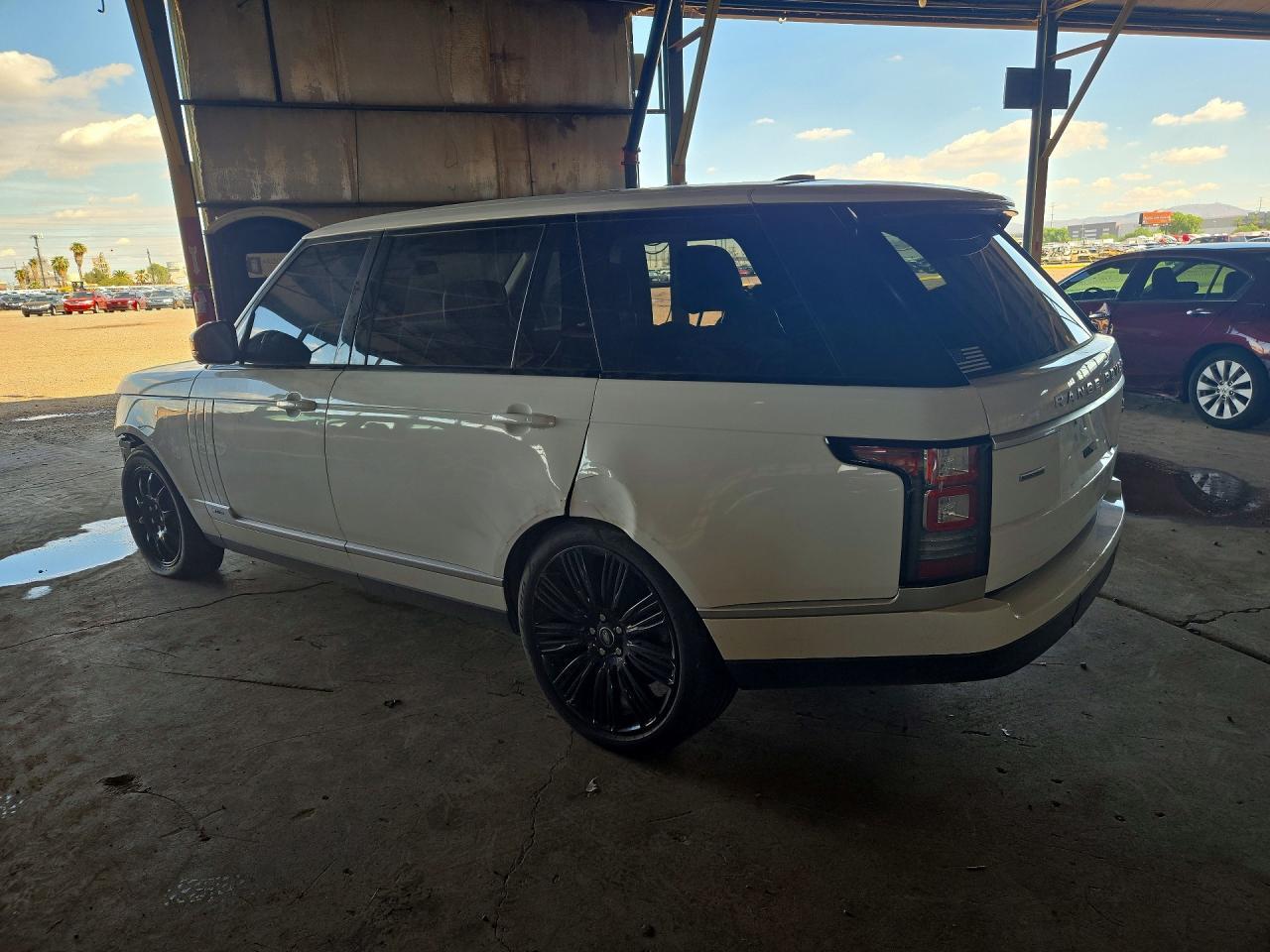 2015 Land Rover Range Rover Supercharged - Фото 2