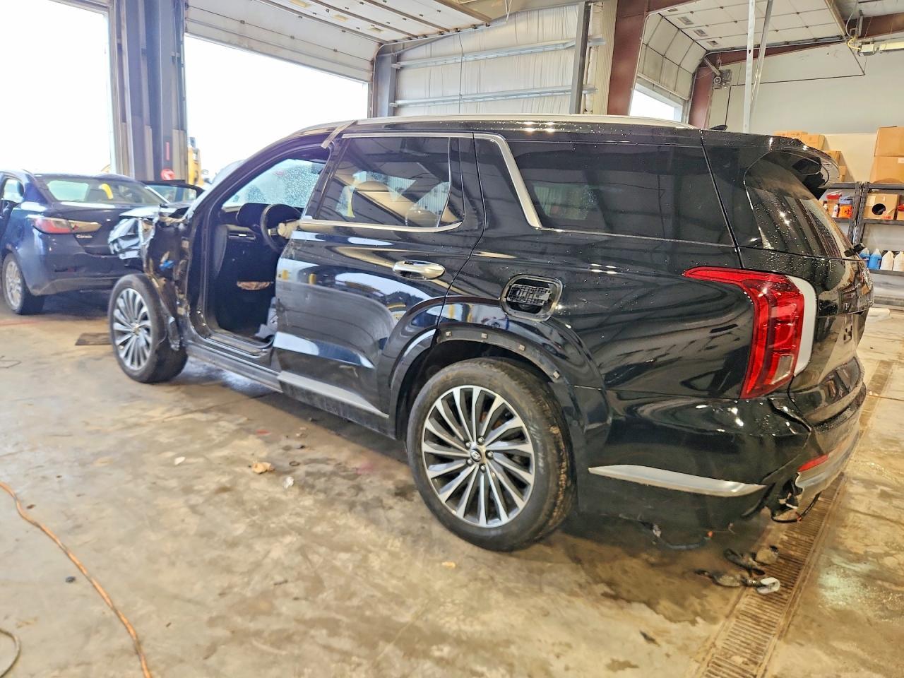 2023 Hyundai Palisade Calligraphy - Фото 2