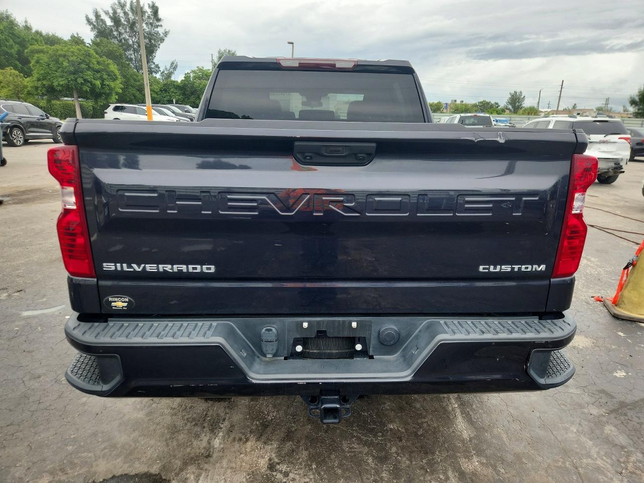 2022 Chevrolet Silverado C1500 Custom - Фото 6