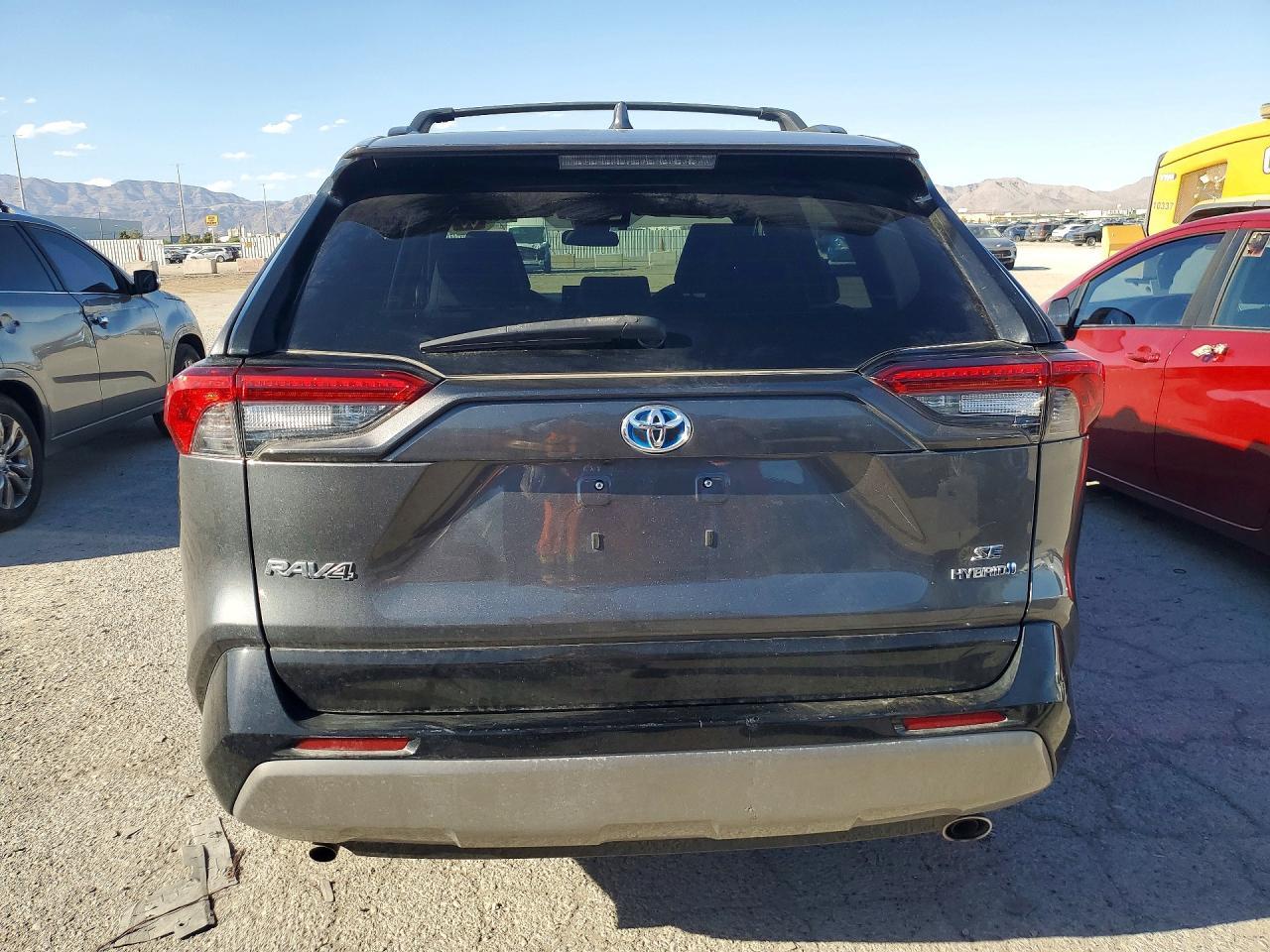 2022 Toyota Rav4 Se - Фото 6