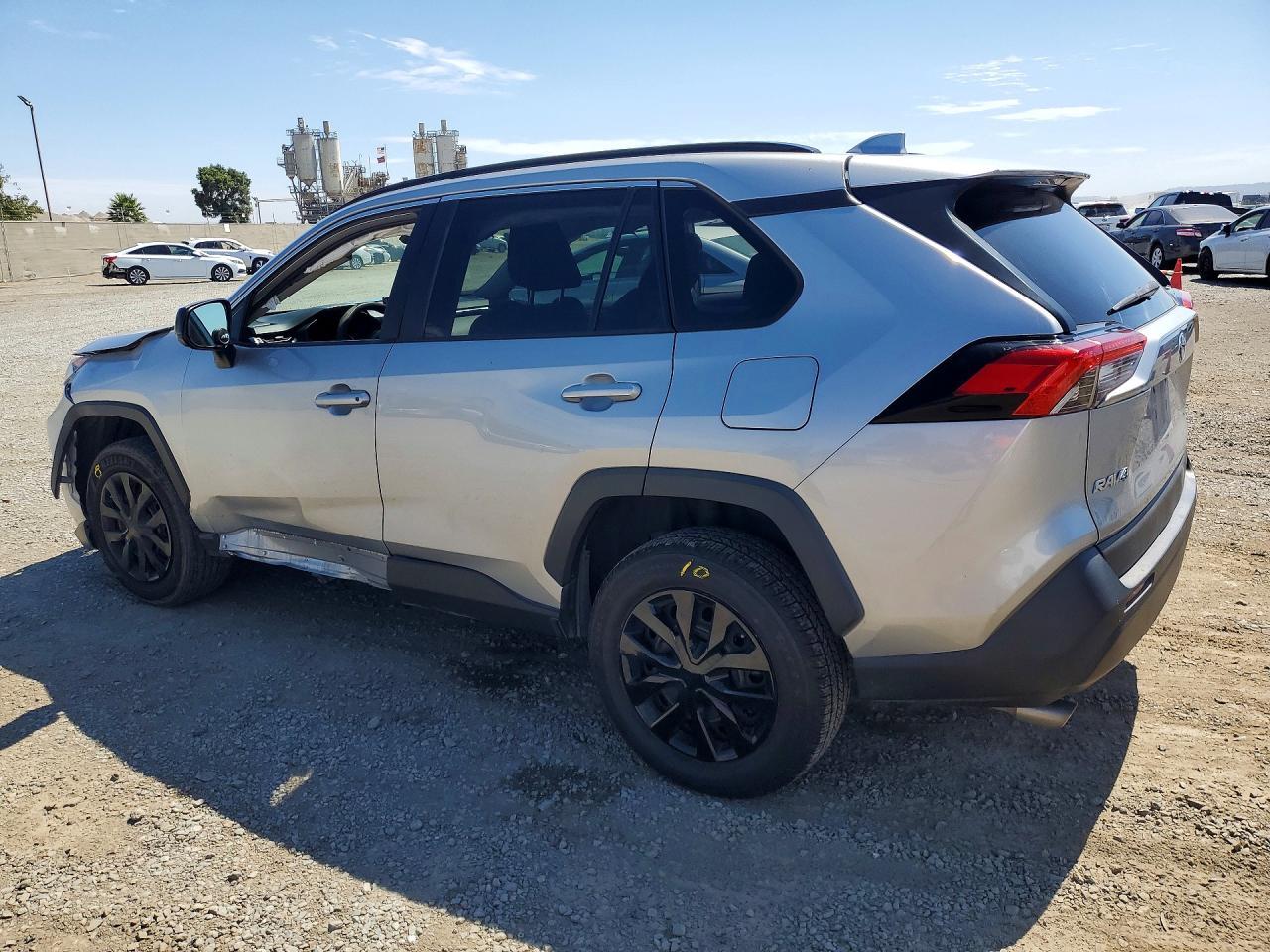 2021 Toyota Rav4 Le - Image 2